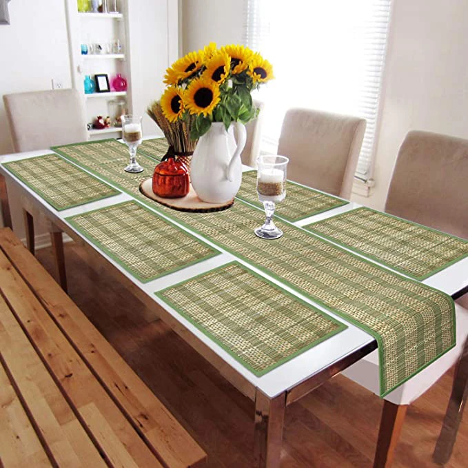 HomeStorie® Natural Handmade River Grass Set of 6 Heat Resistant Table Mats with Dining Table Runner, Green